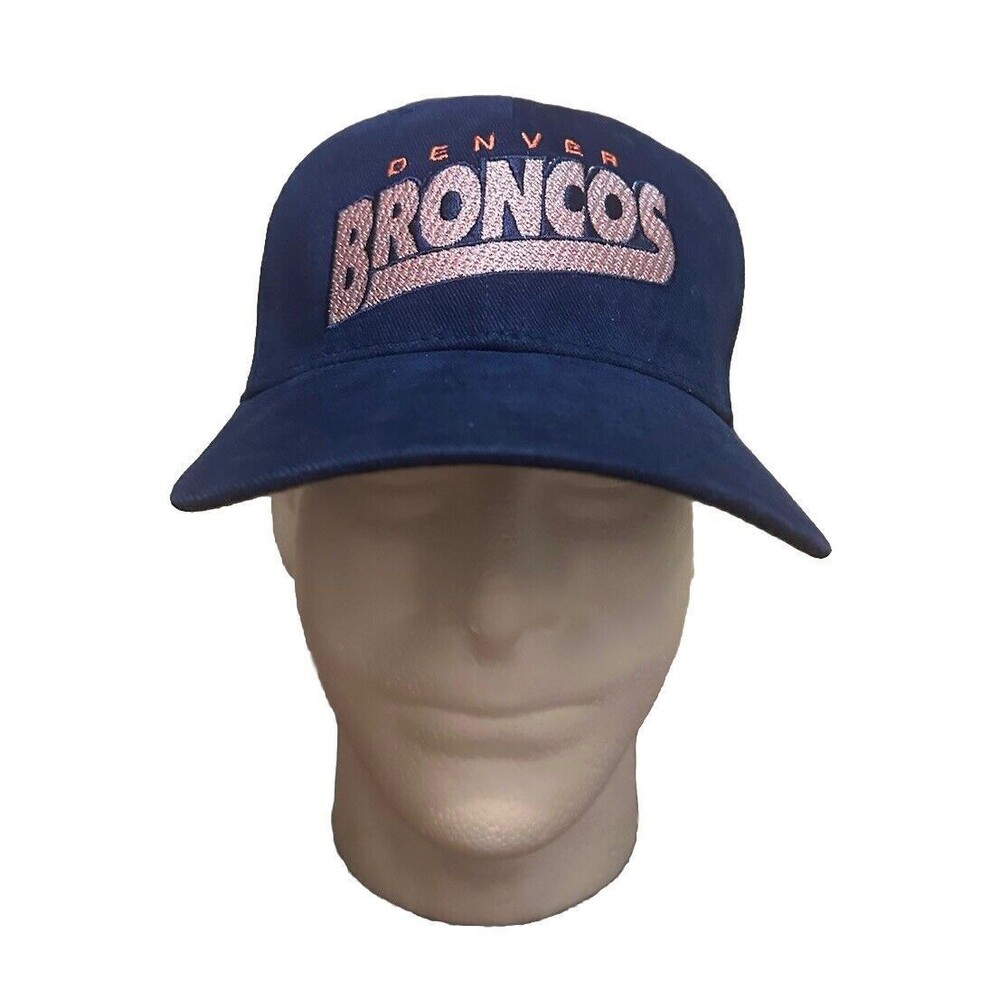 Vintage 90’a Denver Broncos New Era SnapBack Hat